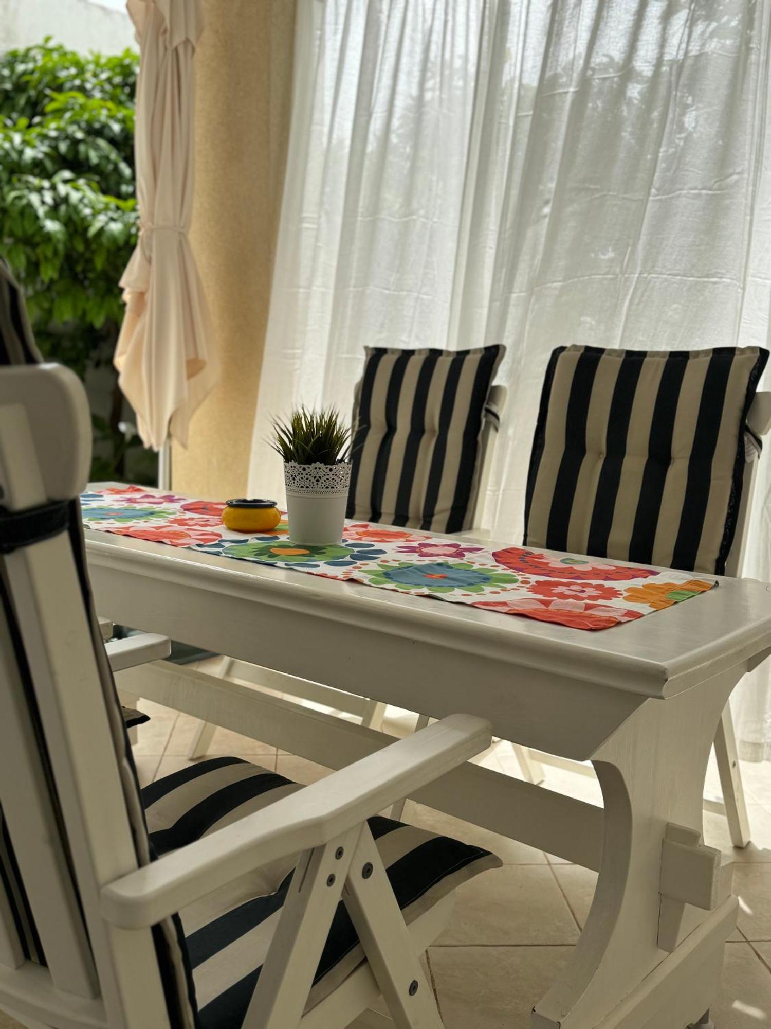 Villa Viden Apartments Tučepi Екстериор снимка