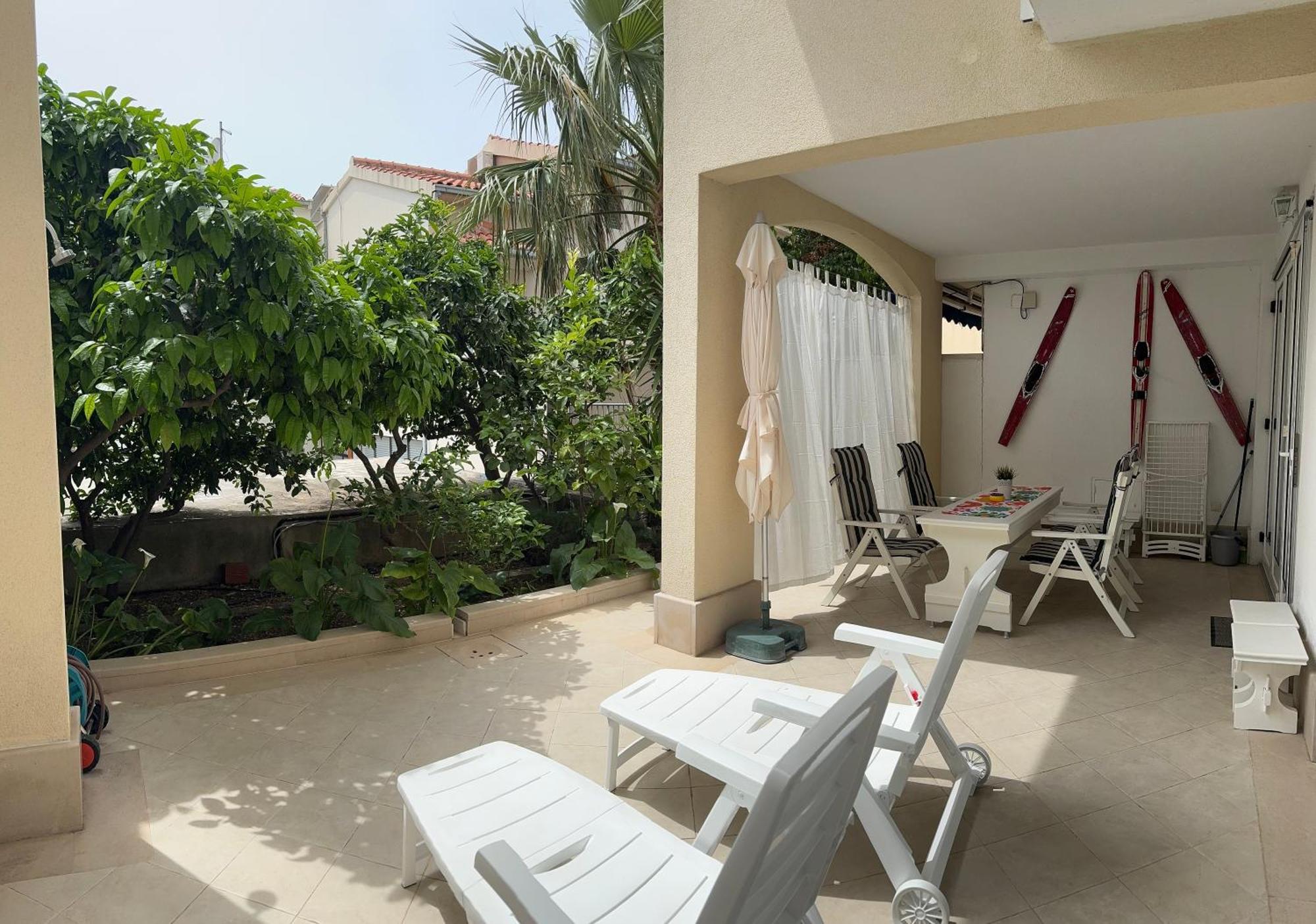 Villa Viden Apartments Tučepi Екстериор снимка