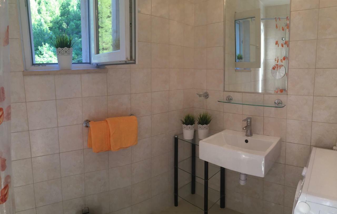 Villa Viden Apartments Tučepi Екстериор снимка